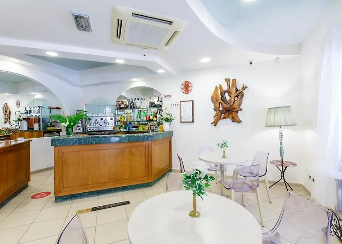 Noidue 酒店 里米尼