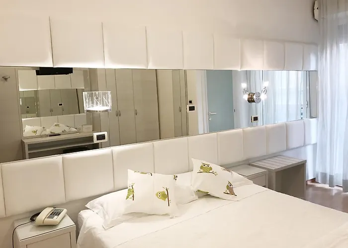 酒店 Noidue 里米尼