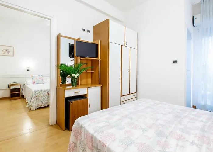 Noidue Hotel 2* Rimini